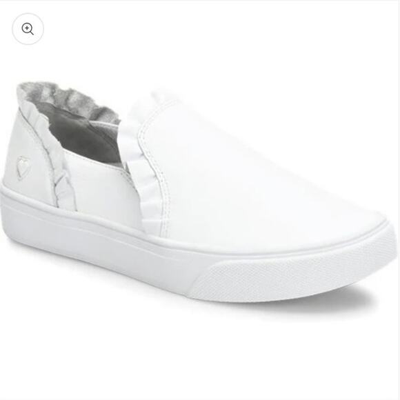 Nurse Mates Align Farrah Ruffle Leather Slip On Sneaker Shoes White Size 8.5 - Picture 1 of 13